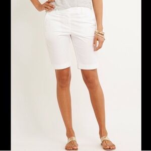 Vineyard Vines Bermuda White Shorts